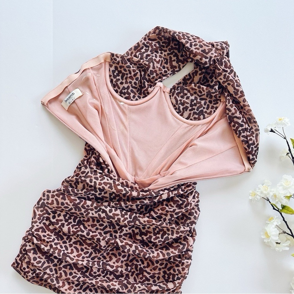 NEW House of CB Woman's Clementine Cutout Ruched Mini Dress Animal Bodycon XS - Picture 8 of 10